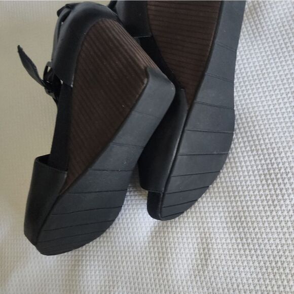 TSUBO wedges shoes leather - Picture 3 of 13